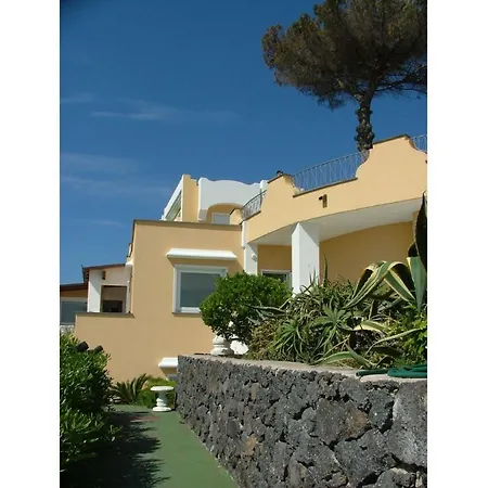 Cretaio Sleeps 5 Pool * 이스키아