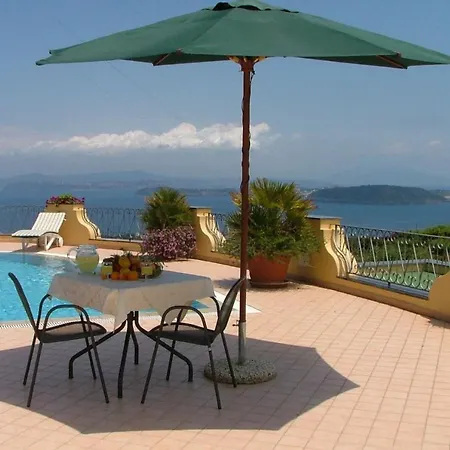 Cretaio Sleeps 5 Pool